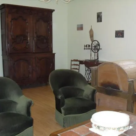 Evasion Champetre Chez Les Lambert: Maison Avec D'hotes, Salon, Salle A Manger Et Terrasse - Fr-1-585-126 Frühstückspension