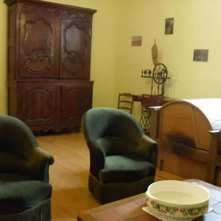 Evasion Champetre Chez Les Lambert: Maison Avec D'hotes, Salon, Salle A Manger Et Terrasse - Fr-1-585-126 Houdelaincourt